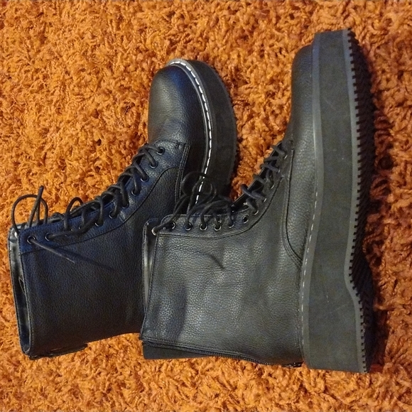 Combat boots - Picture 4 of 5